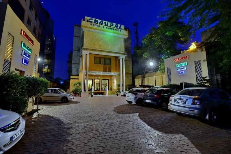 Hotel Chaupal By Casa Bella Гургаон Экстерьер фото